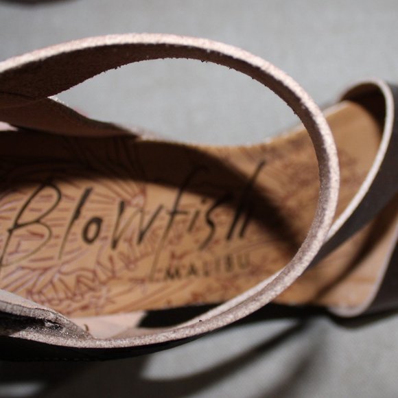 BLOWFISH MALIBU WEDGE PLATFORM SANDALS - 10 - BRONZE - Picture 7 of 8